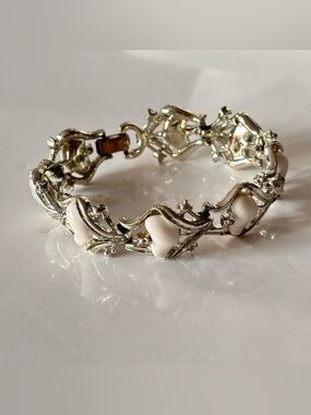 Vintage Coro Bracelet: silver Tone Metal & White Cabochons